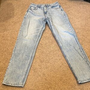 American Eagle mom jeans